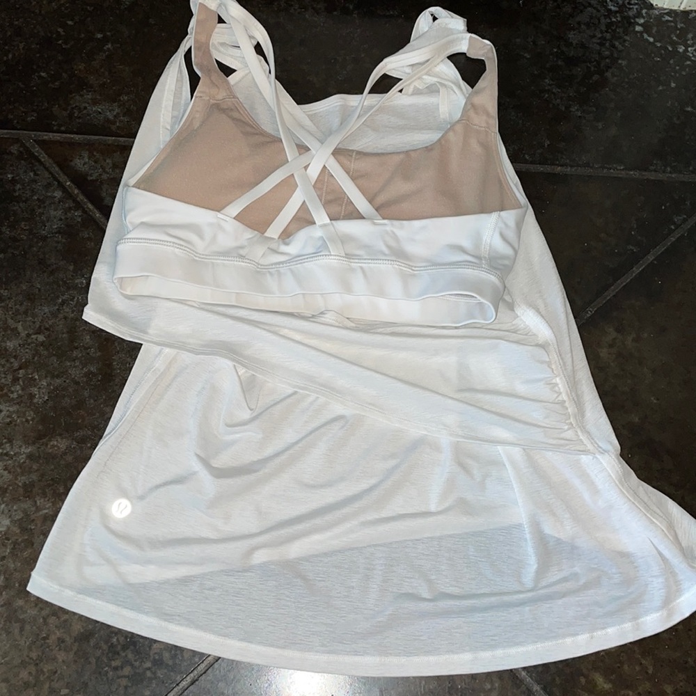 Lululemon tank with sports bra